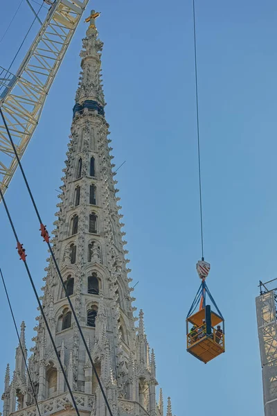 Dañada catedral en el terremoto que azotó Zagreb — Foto de Stock