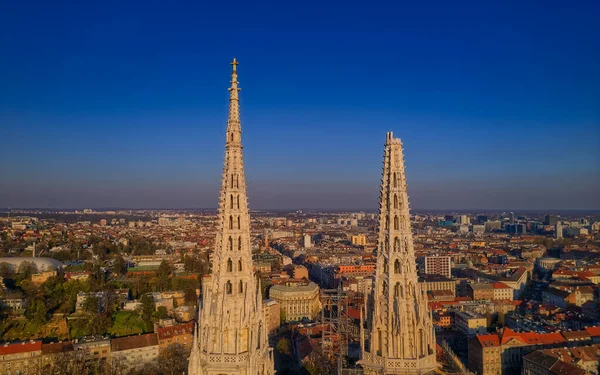 Zagreb centro de la ciudad plano aéreo — Foto de Stock