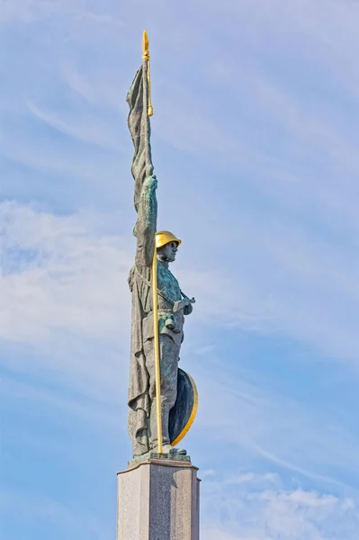 Sowjetisches Kriegerdenkmal am Schwarzenbergplatz Wien Österreich — Stockfoto