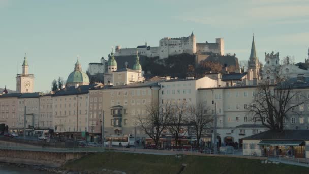 Salzburg Hohensalzburg Pevnost v zimním období Rakousko — Stock video