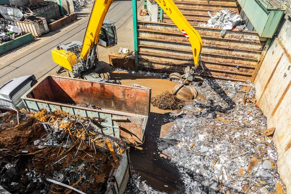 Recyklační Průmysl Obchodní Recyklace Oddělení Odpadu Koncept Recyklace Kovů — Stock fotografie