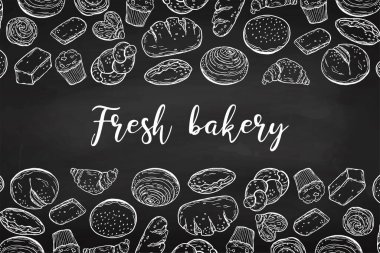 Tebeşir tahtasında taze hamur işleri. El çizimi. Bir parça tebeşir. Tasarımın için..