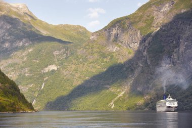 Norveç Fiyordu manzara. Yolculuk seyahat. Seyahat Norveç