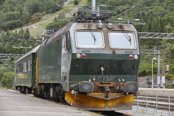 Flam tren istasyonu. Norveç turizm vurgulayın. Elektrik loco