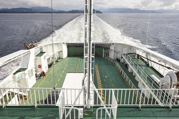 Norwegian ferry detail. Norway fjord landscape. Travel backgroun — Stock Photo, Image