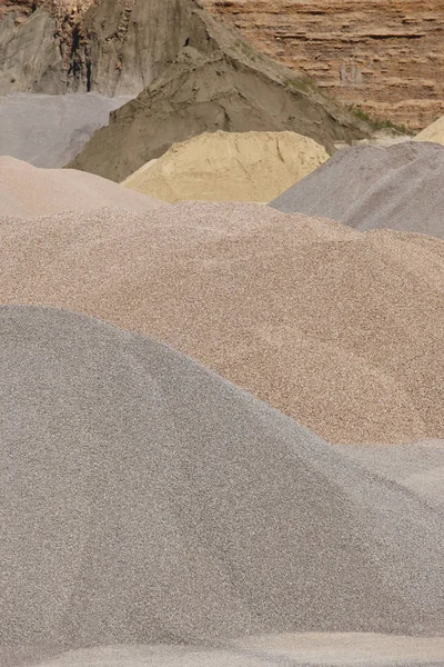 Çakıl ocağı taşa farklı türde. İnşaat 