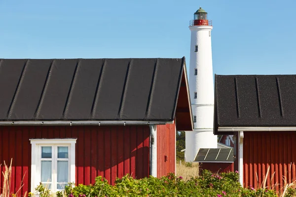 Faro sull'isola di Hailuoto. Spiaggia di Marjaniemi. Finlandia costiera — Foto Stock