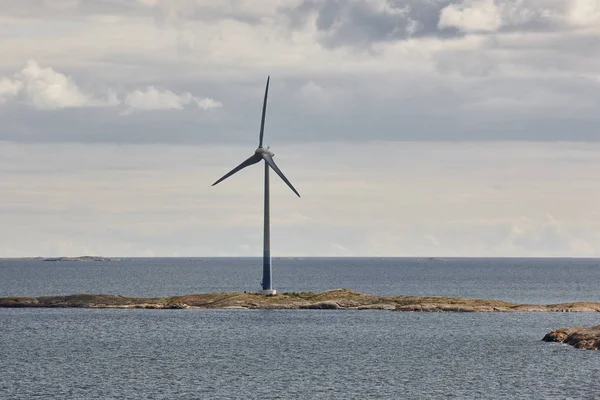 Wind turbine in the baltic sea. Renewable energy. Finland — Stock Photo, Image