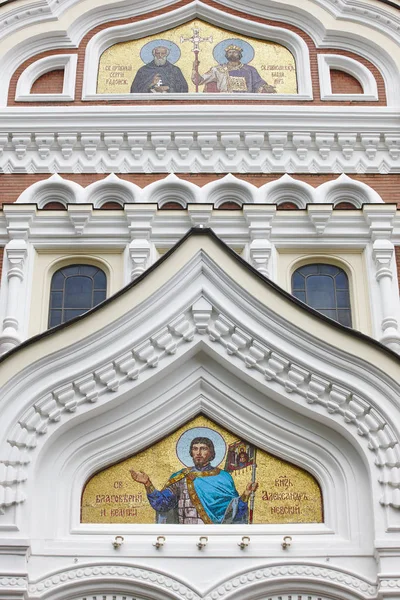 Alexander Nevski fasády pravoslavné církve v Tallinnu. Estonsko. Kč — Stock fotografie