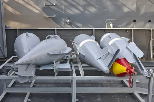 Depths bombs on a destroyer vessel. Old army equipment — Stock Photo, Image