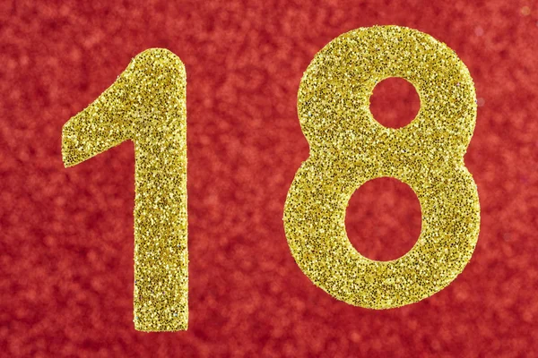 Nummer achttien gouden kleur op een rode achtergrond. Verjaardag — Stockfoto