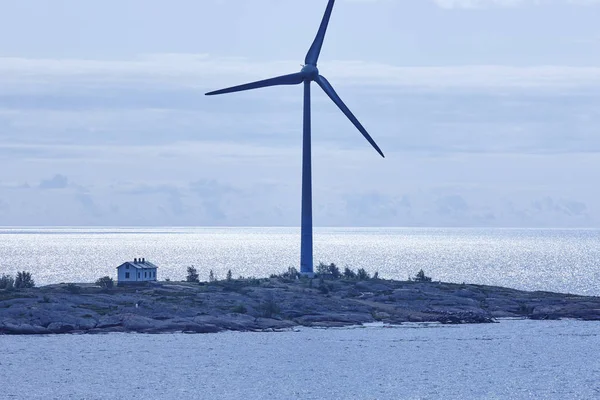 Wind turbines at sunset. Renewable energy. Finland seascape — Stock Photo, Image