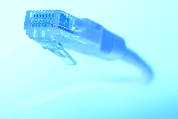 Кабельна лінія Ethernet з'єднання даних інтернет-провідника. Цифрова комунікація — стокове фото