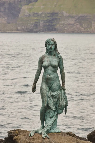 Färöarna Fjord Kustlandskap Kalsoy Island Mikladalur Mermaid — Stockfoto