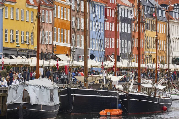 Traditionele Kleurrijke Gevels Het Centrum Van Kopenhagen Nyhavn Gebied Denemarken — Stockfoto