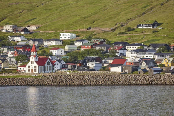 Linha Costa Aldeia Sandavagur Com Casas Coloridas Nas Ilhas Faroé — Fotografia de Stock