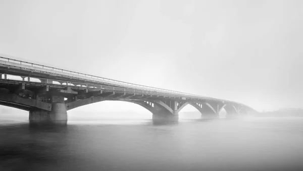 Bridge Metro Fog Morning — Stock Photo, Image