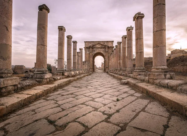 Colonnade Straat Jerash Jordan Ruïnes Van Oude Romeinse Stad — Stockfoto