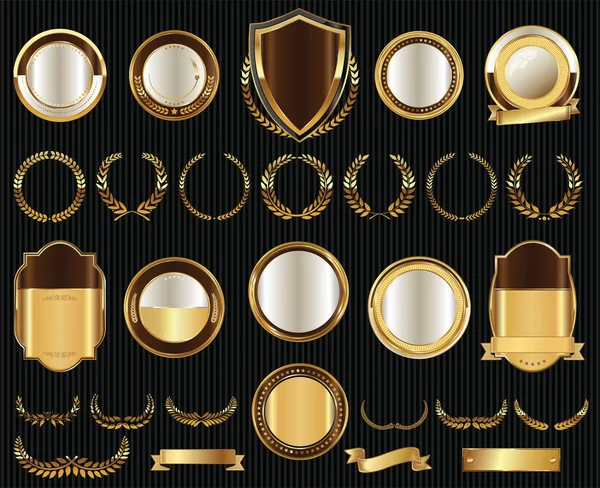 Vector medieval de oro escudos coronas de laurel y colecciones insignias — Archivo Imágenes Vectoriales