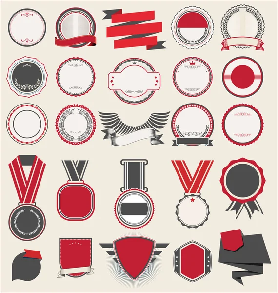 Collection Insignes Étiquettes Boucliers Plats Style Rétro — Image vectorielle