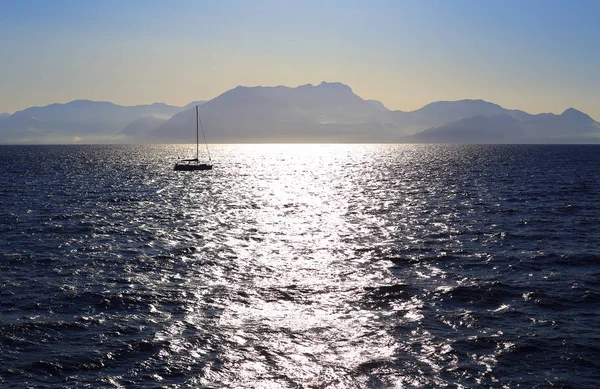 Şafakta Amalfi Sahili