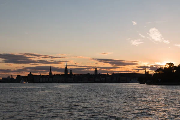 Stockgolm iki gün batımı