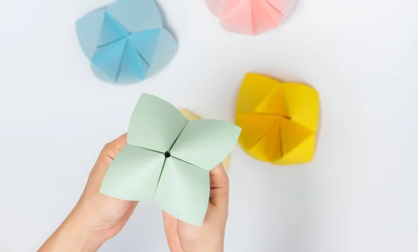 Close Hand Paper Fortune Teller Isolated White Background — Stock Photo, Image