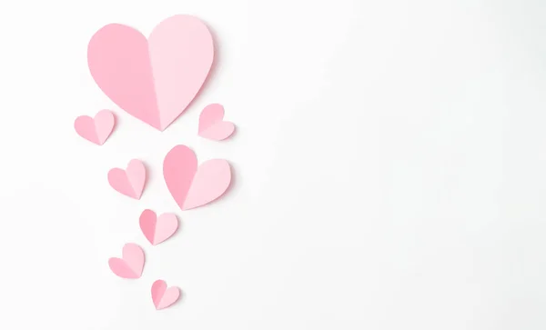 Papírové Prvky Tvaru Srdce Létající Bílém Papíře Pozadí Láska Valentýn — Stock fotografie
