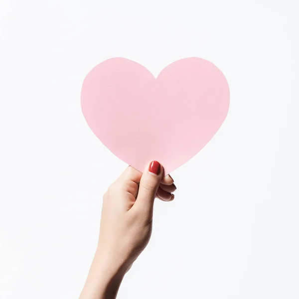 Cierre Las Mujeres Sosteniendo Papel Blanco Rosa Con Forma Corazón — Foto de Stock