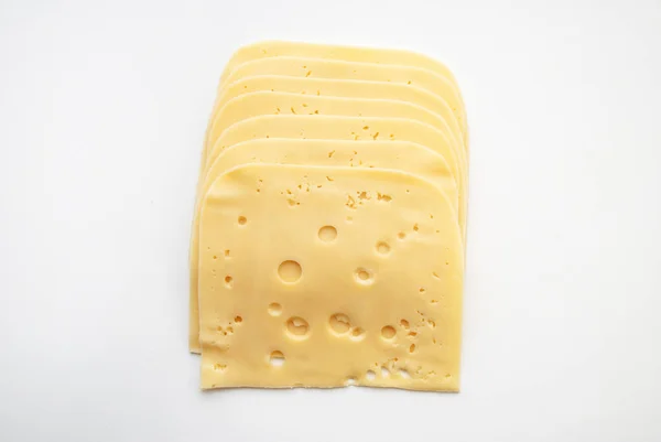Beyaz Arka Planda Izole Edilmiş Kare Peynirli Radamer Dilimlerinin Üst — Stok fotoğraf