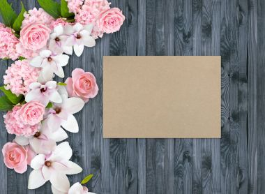 Manolya çiçek gül, HORTENSIA ve kraft Eko kağıt