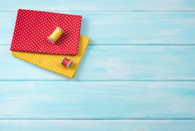 Bobin dikiş ve kumaş