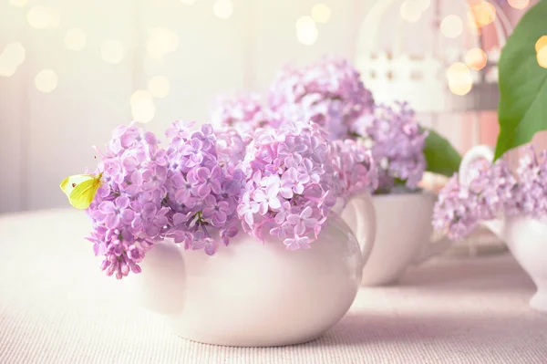 Room Interior Purple Lilacs Flower Blossom Kettle Table Yellow Butterfly — Stock Photo, Image