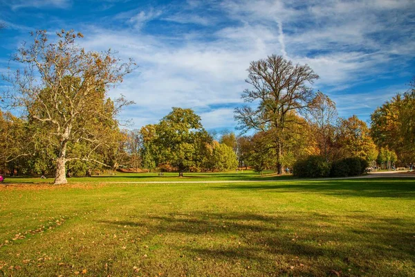 Colorido Otoño Uno Los Parques Más Bellos Praga —  Fotos de Stock