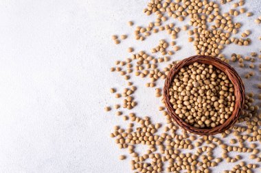  Çiğ Yeşil Sağlıklı Mercimek Sağlıklı Yeme Yakın çekim