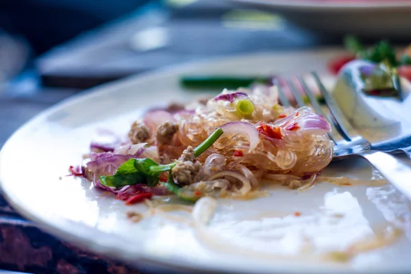 Yum erişte, Tayland Gıda