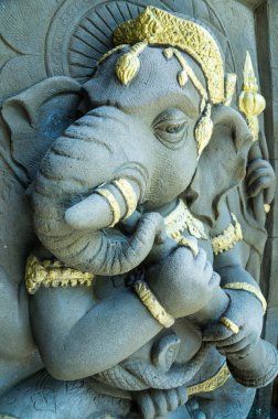 Tanrı Ganesh heykeli
