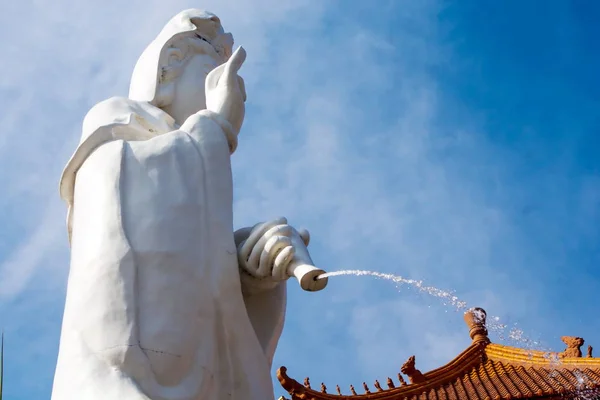 Estatua de Guan yin — Foto de Stock