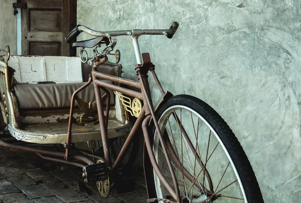 Thaiföld tricikli vintage stílusú — Stock Fotó
