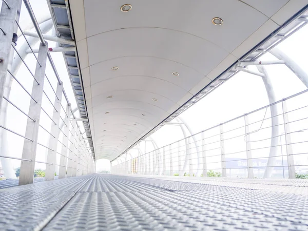 Street Bridge Its Modern Pedestrian Bridge — Stock Photo, Image