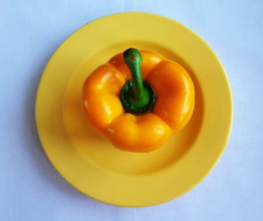 Kırmızı biberli, kırmızı, zeytinli, biberli, salatalı, soğanlı, tuzlu, maydanozlu, sarımsaklı havuçlu, domatesli, zeytinyağlı, turplu, sağlıklı vejetaryen.