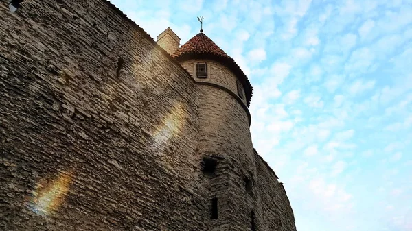 Eski Tallinn Kasabası Nın Çatıları Estonya Binanın Baltık Cephesi Avrupa — Stok fotoğraf