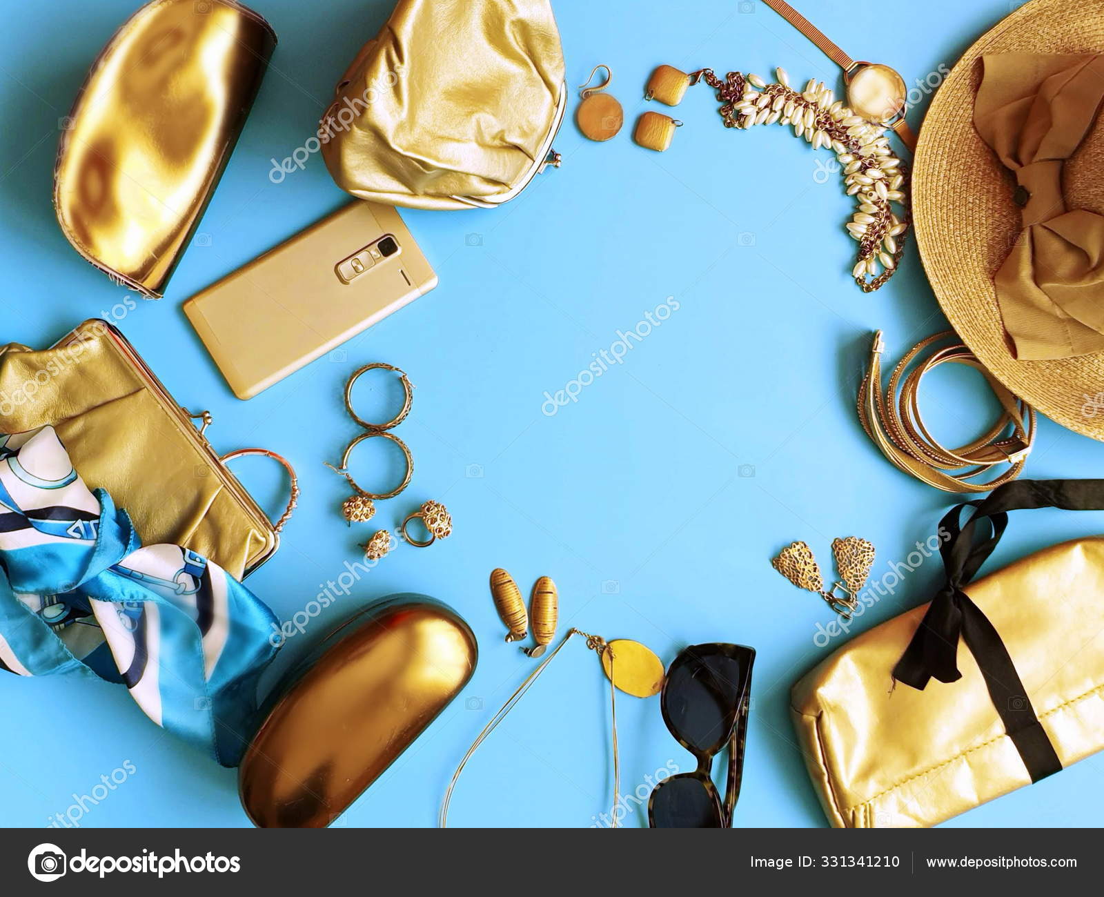Accessories for Women  Trendy Jewelry, Handbags, Sunglasses