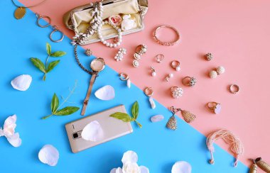 Jewelry gold  fashion scarves handbag bags  sunglasses glasses cases cosmetics cases   summer rings earrings bracelet  hat  gold  on blue pink black sunglasses fashion  Women accessories costume coral  sale advertising banner poster set