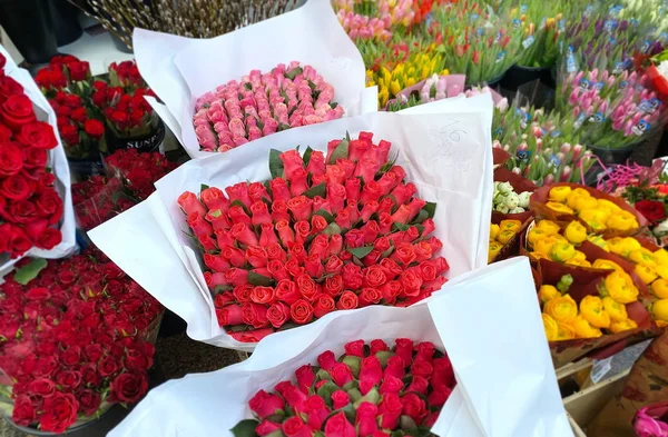 Primavera Flores Mercado Lugar Tallinn Cidade Velha 2020 Fundo Floral — Fotografia de Stock
