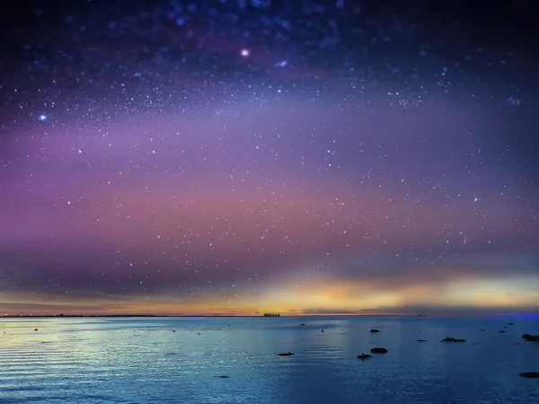 Зоряний Синій Нічний Місяць Небо Фоні Морського Заходу Сонця — стокове фото