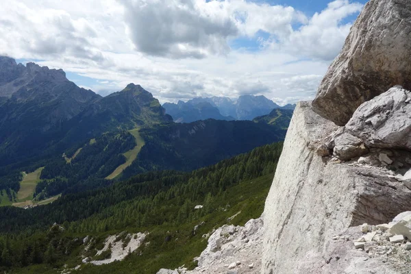 Bild von pelmo peak, belluno in italien — Stockfoto