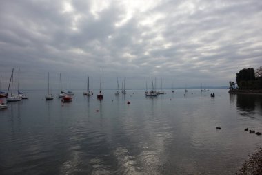 Lake Garda İtalya, bulutlu gün
