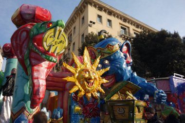 VERONA,ITALY-FEBRUARY 2020: chariots and masks parade during carnival of Verona city in February 2020. Parade through the city centre of Verona.