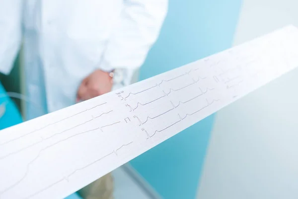 Cardiograma Cardíaco Aparelho Resultado Imagens De Bancos De Imagens Sem Royalties